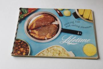 1950s vintage Lifetime stainless cookware cookbook & care guide, catalog of pots & pans 