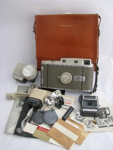 photo of 1950s vintage Polaroid model 800 land camera w/light meter/shutter etc #1