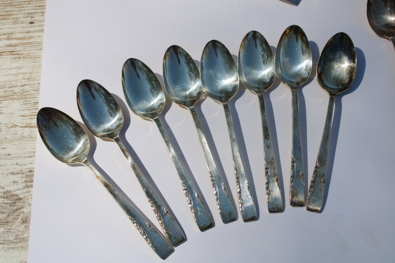 photo of 1950s vintage Proposal pattern silverplate flatware set 103 pieces in case, Oneida 1881 Rogers silverware #10