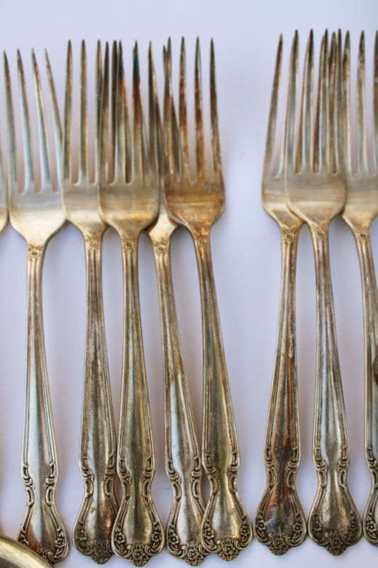 photo of 1950s vintage Rogers International Silver Woodland Rose ornate silverplate flatware set, service for 10  #3