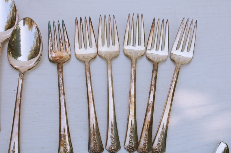 photo of 1950s vintage Spring Garden pattern Holmes Edwards silver plated flatware service for 6 #5