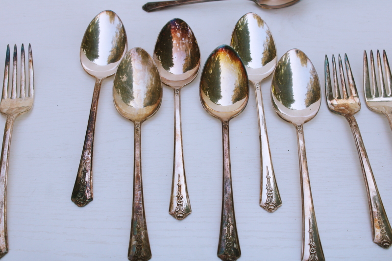 photo of 1950s vintage Spring Garden pattern Holmes Edwards silver plated flatware service for 6 #6