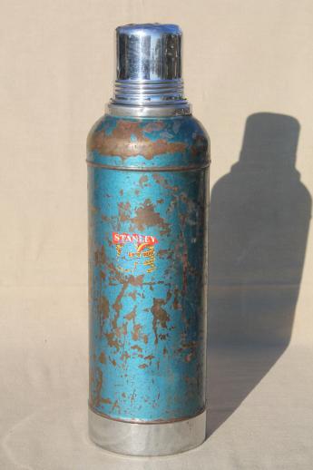 photo of 1950s vintage Stanley thermos, half-gallon vacuum bottle w/ old cork stopper #1