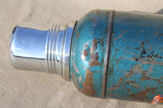 photo of 1950s vintage Stanley thermos, half-gallon vacuum bottle w/ old cork stopper #3