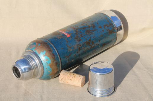 photo of 1950s vintage Stanley thermos, half-gallon vacuum bottle w/ old cork stopper #5