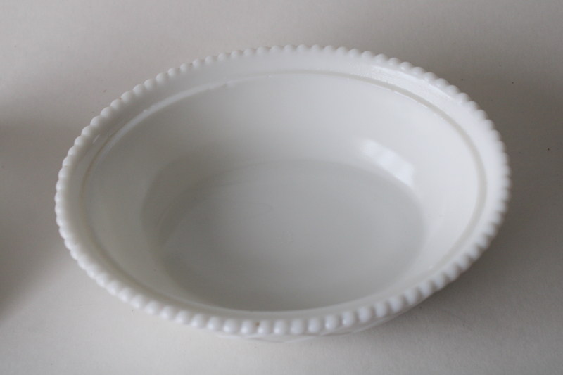 photo of 1950s vintage Westmoreland milk glass hen on nest covered dish, red comb white chicken  #7