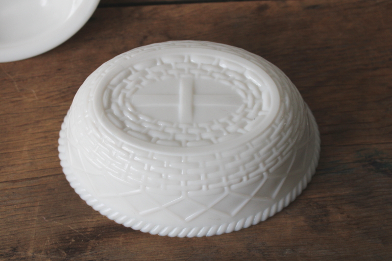 photo of 1950s vintage Westmoreland milk glass hen on nest covered dish, red comb white chicken  #7