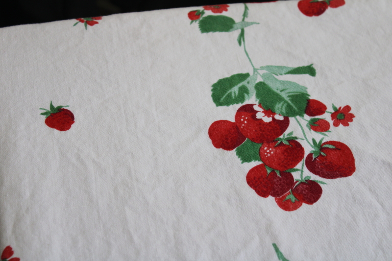 photo of 1950s vintage Wilendure red strawberry printed cotton tablecloth, bright retro fruit print #3