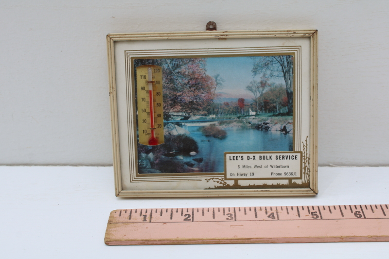 photo of 1950s vintage advertising thermometer Watertown Wisconsin Lee's D X bulk service hauling trucking #1