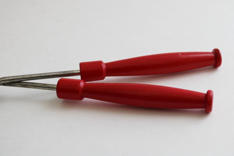 photo of 1950s vintage aluminum spoons w/ red painted wooden handles, working toy kitchen utensils #5