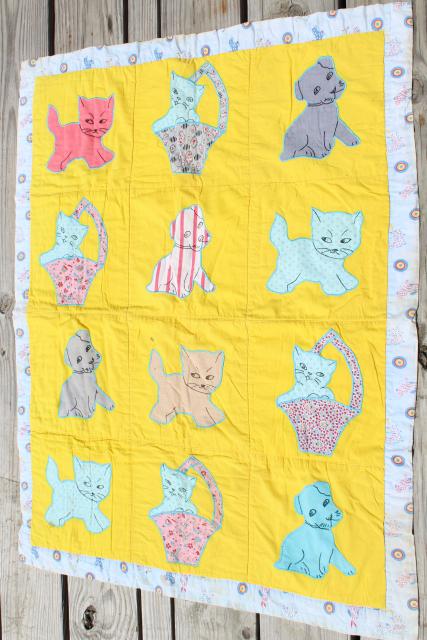 photo of 1950s vintage baby quilt, cotton applique crib blanket w/ kittens and cats #3