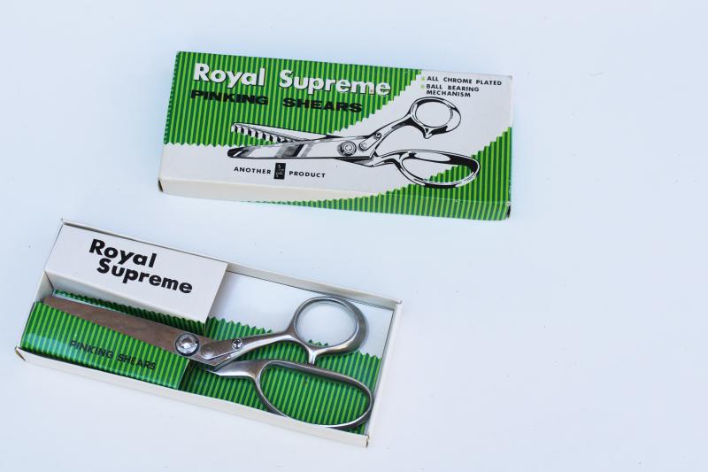photo of 1950s vintage ball bearing pinking shears scissors in original box Royal Supreme #1