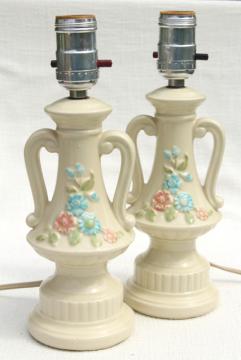 catalog photo of 1950s vintage boudoir lamps, ceramic vanity table lamp pair, pottery w/ retro flowers