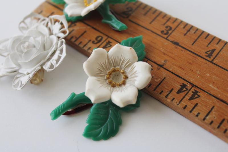 photo of 1950s vintage celluloid plastic barrettes lot, pair of flower hair clips & single lace rose  #5