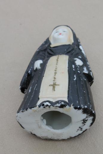 photo of 1950s vintage china nun figurine, hand-painted ceramic figure made in Japan #5