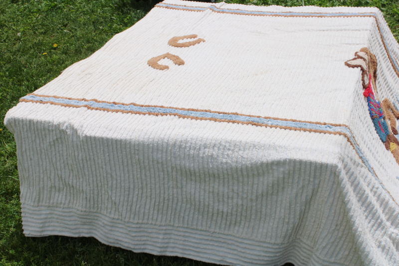 photo of 1950s vintage cotton chenille bedspread, horse & rider cowboy western dude ranch decor  #10
