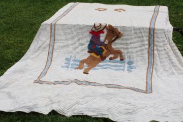 catalog photo of 1950s vintage cotton chenille bedspread, horse & rider cowboy western dude ranch decor 