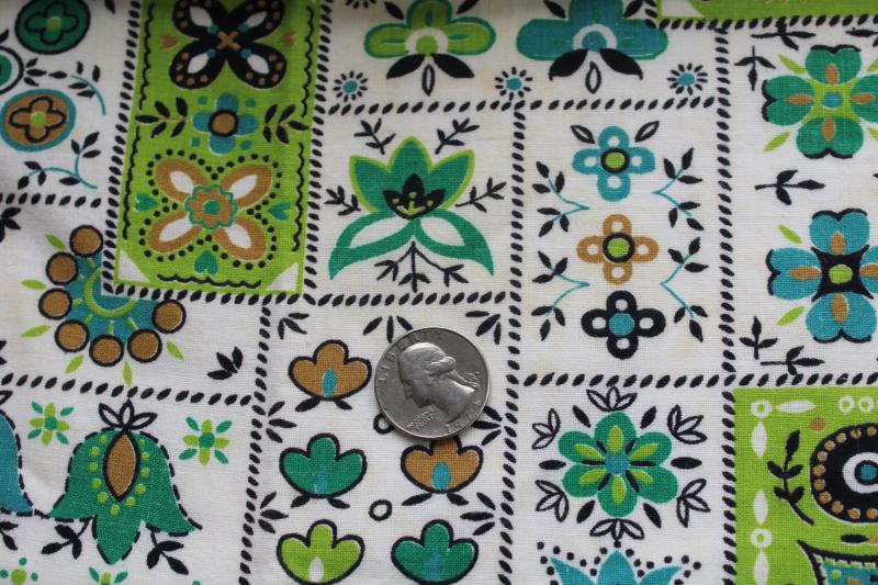 photo of 1950s vintage cotton print feedsack fabric, folk art patchwork in lime green & teal #3