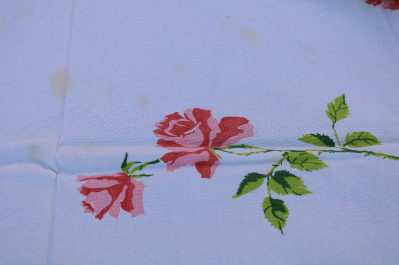 photo of 1950s vintage cotton tablecloth flowered print, long stemmed pink roses floral Wilendure tablecloth  #6