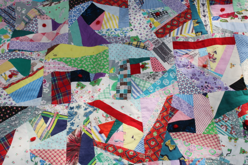 photo of 1950s vintage crazy quilt, patchwork cotton prints bright colors tied quilt #11