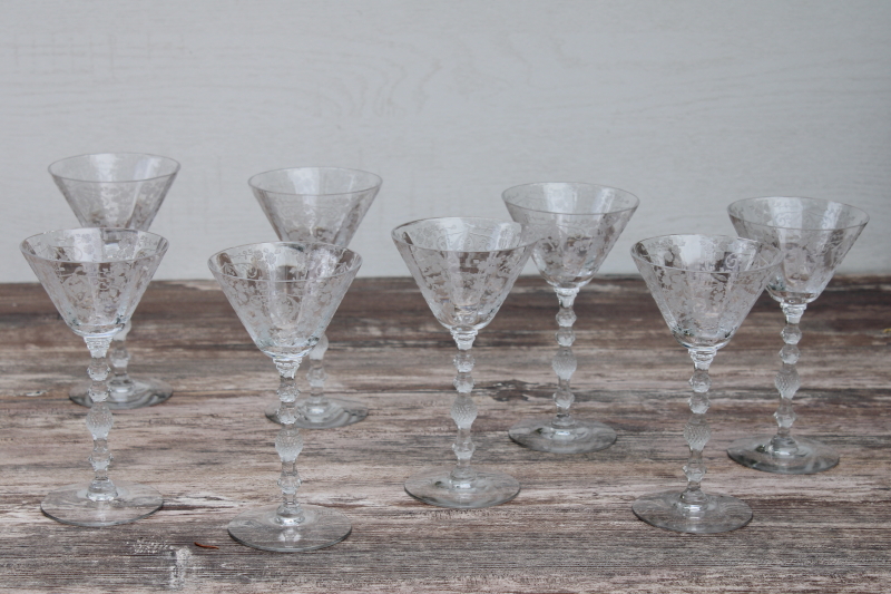 photo of 1950s vintage etched glass martini cocktail glasses, Cambridge Diane floral etch stemware #6