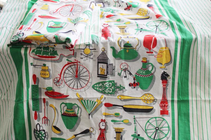 photo of 1950s vintage feed sacks, retro kitchen green border print cotton fabric #1