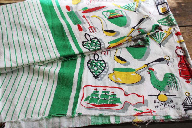 photo of 1950s vintage feed sacks, retro kitchen green border print cotton fabric #9