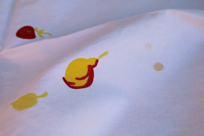 photo of 1950s vintage fruit print tablecloth, small kitchen table size bright retro colors on white  #5