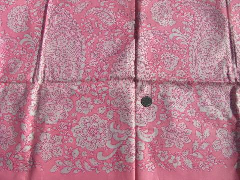 photo of 1950s vintage glazed cotton chintz fabric, pink paisley floral border print #1