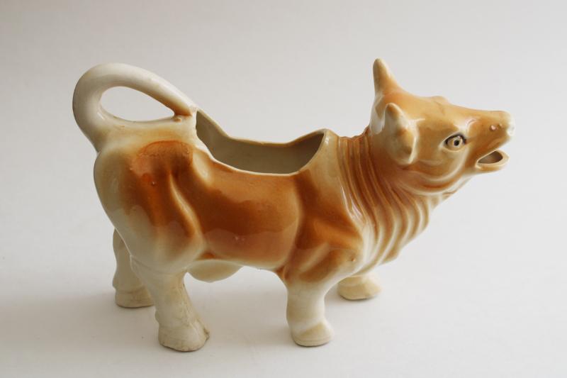 photo of 1950s vintage guernsey or jersey cow creamer, Made in Japan ceramic cow #4