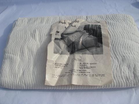 photo of 1950s vintage ivory chenille bedspread, ribbed cotton bed cover, never used #1