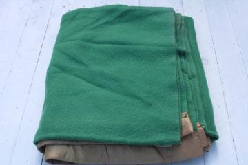 catalog photo of 1950s vintage jade green wool blanket, thick warm winter weight bed blanket 