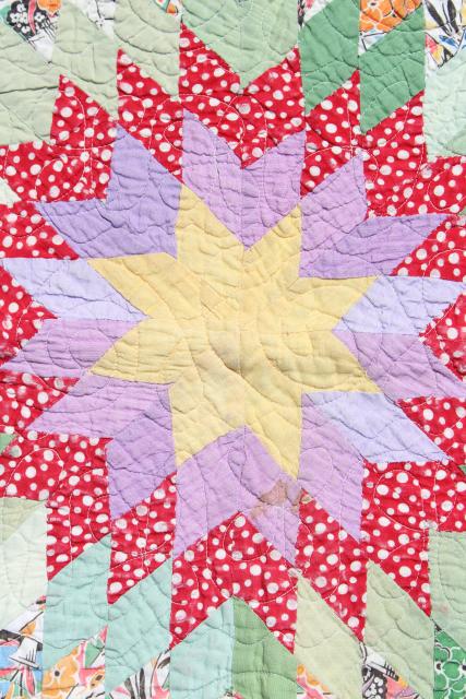 photo of 1950s vintage lone star patchwork quilt, cotton print fabrics hand pieced machine quilted #2