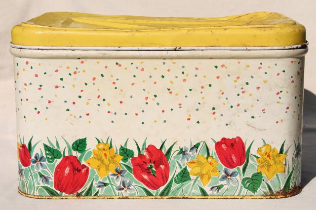 photo of 1950s vintage metal tin breadbox w/ cottage flowers, yellow daffodils & red tulips bread box  #4