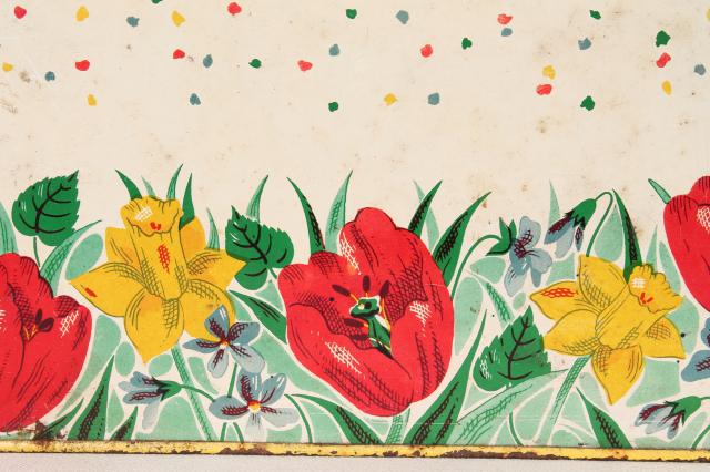 photo of 1950s vintage metal tin breadbox w/ cottage flowers, yellow daffodils & red tulips bread box  #5