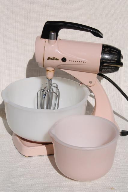 photo of 1950s vintage pink Sunbeam Mixmaster electric mixer, original bowls, works! #8