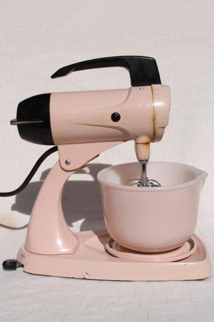 photo of 1950s vintage pink Sunbeam Mixmaster electric mixer, original bowls, works! #14