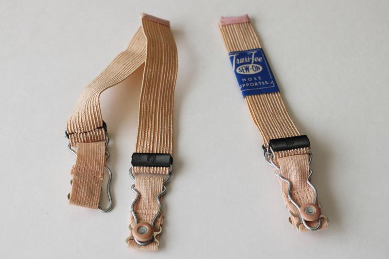 photo of 1950s vintage stockings garters, pin-up style pink elastic w/ original Truss-tee label #1