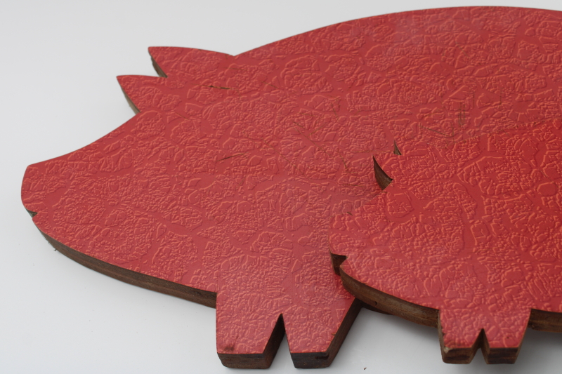 photo of 1950s vintage wood pig shaped charcuterie cutting boards, mod red cracked ice formica  #9