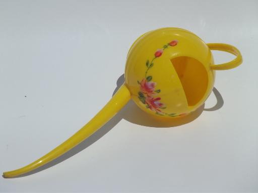 photo of 1950s watering can & kitchen wall pocket, kitschy pink roses yellow plastic #7