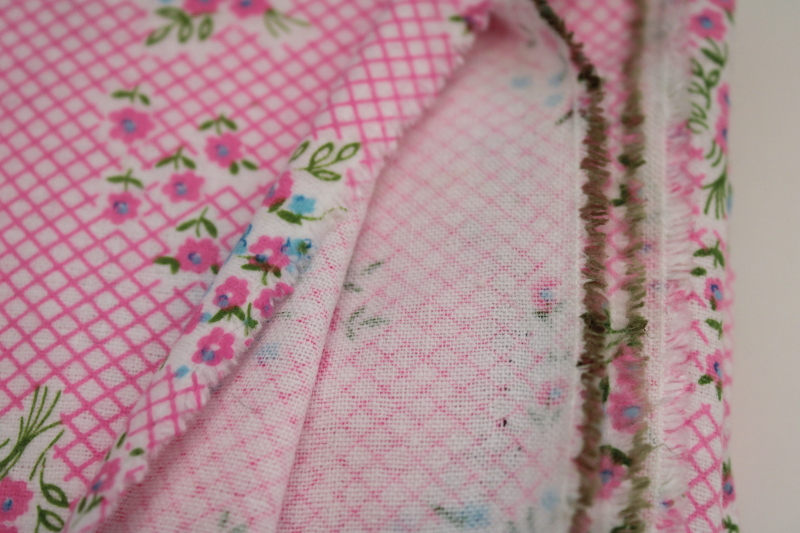 photo of 1960s vintage cotton flannel fabric, girly flowers and bouquets blue on bright pink #2