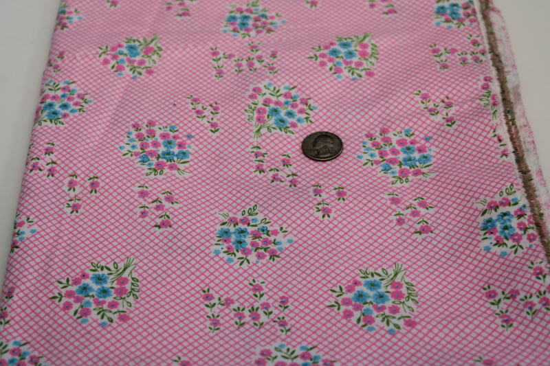 photo of 1960s vintage cotton flannel fabric, girly flowers and bouquets blue on bright pink #3