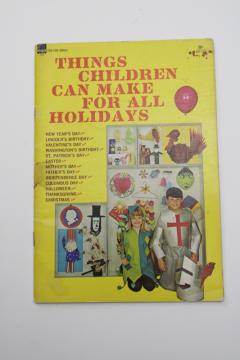 photo of 1960s vintage holiday craft book Things Children Can Make pack o fun type projects