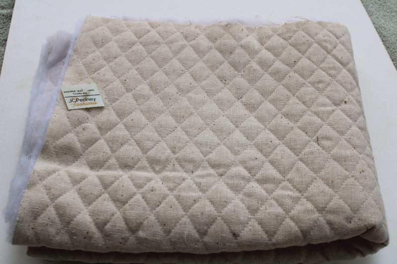 photo of 1970s vintage 'homespun' unbleached cotton poly fill quilted fabric Penney's label #2