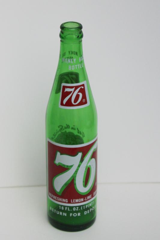 photo of 1970s vintage 76 soda pop bottle, bicentennial American patriotic holiday decor #1