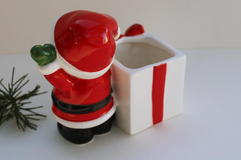 photo of 1970s vintage Enesco Japan Christmas planter, tiny pot gift box w/ waving Santa #4