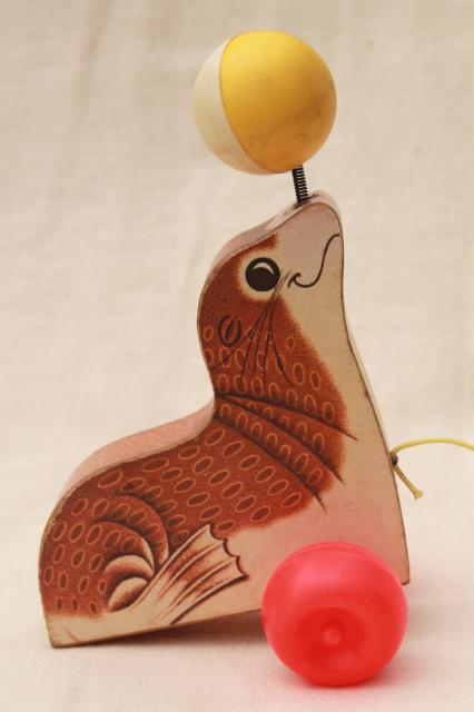 photo of 1970s vintage Fisher Price wood pull toy, circus seal in brown & white #2