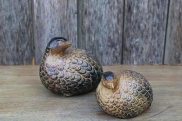 1970s vintage OMC Otagiri Japan ceramic figurines, mama & baby quail birds 