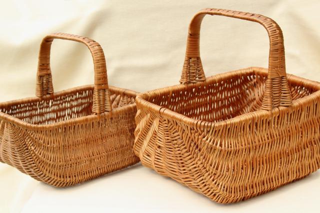 photo of 1970s vintage market baskets, mama & baby natural brown wicker rattan basket set #5