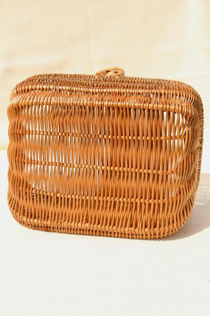 photo of 1970s vintage market baskets, mama & baby natural brown wicker rattan basket set #9